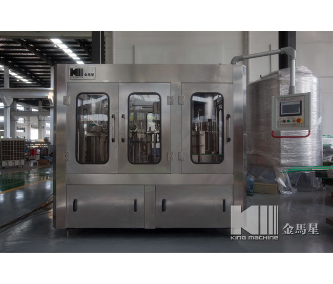 大瓶水灌裝機(jī)為什么可以占據(jù)市場(chǎng)