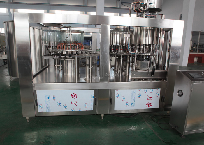 純凈水沖灌裝封口三合一機